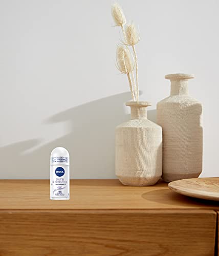 NIVEA Desodorante Roll-On Pure & Sensitive (50 ml), desodorante con protección antitranspirante de 48 horas para pieles sensibles, desodorante nutritivo sin quemaduras, enrojecimiento e irritación