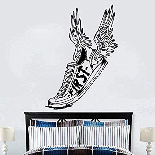 Pegatinas de pared Habitación de los niños Sala de estar Dormitorio Etiqueta de arte Zapatillas de deporte Alado Primera carrera Flying Art Poster Mural moderno Calcomanía para correr 80X113cm