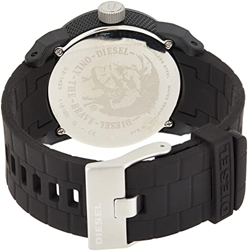 Reloj para hombre Diesel, tamaño de caja de 44 mm, correa de silicona