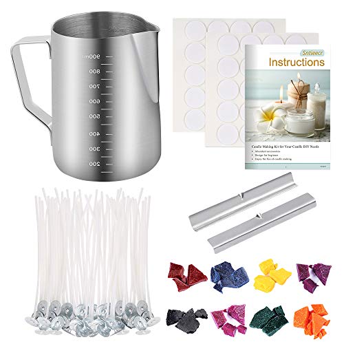 Sntieecr Kit de 111 piezas para hacer velas, herramientas de manualidades con 8 colores de cera para teñir velas, 50 mechas de velas, 50 mechas de vela y 2 soportes para mechas de velas.