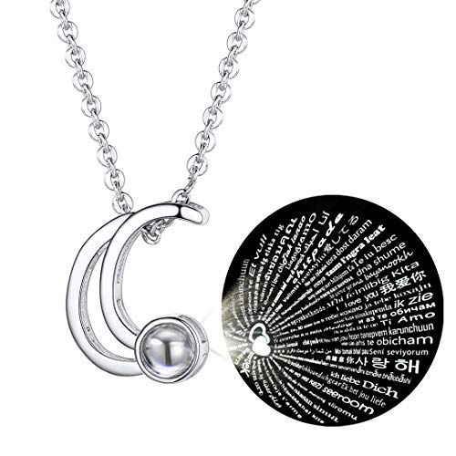 U7 Collares de Te Amo en 100 Idiomas Colgante Nano Micro-Tallado con 46CM Cadena Fina Collares de Recuerdos de Amor Colgantes Alfabéticos Letra Nombre C