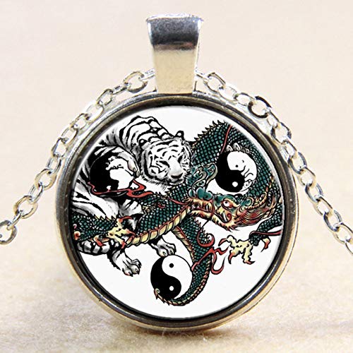 2018/moda caliente dragón tigre Tai Chi patrón cristal colgante collar para hombres y mujeres ropa accesorios collar joyas.