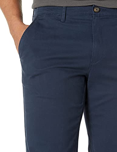 Amazon Essentials - Pantalones ajustados informales en color caqui para hombre, Azul (Navy), W32xL30