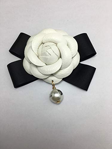Broche de la flor de la camelia 2.4" bolso de cuero del arco floral PIN para mujeres se visten de la bufanda Broche de joyería accesorios de regalo blanco 1 PCS