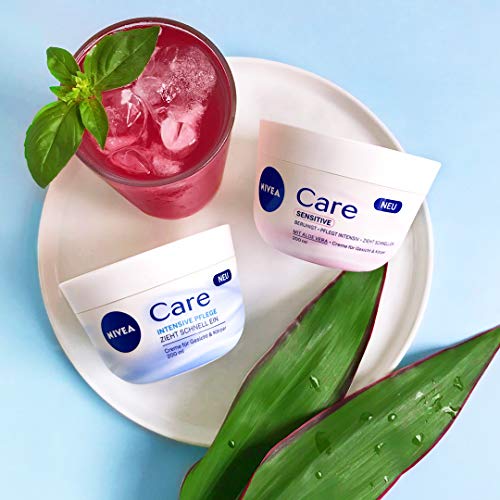 Crema Nivea Care Sensitive para cara y cuerpo, 3 unidades (200 ml).