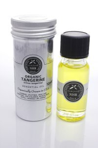 Organic Tangerine Essential Oil (Citrus reticulata)/ Aceite Esencial de Tangerina (Citrus reticulata) () by NHR Organic Oils