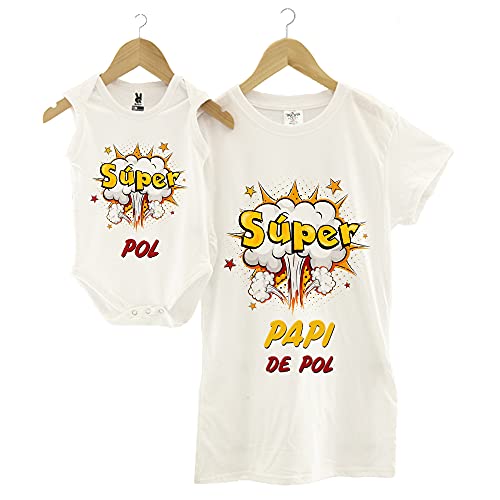 Body Bebé y Camiseta Mujer o Hombre (a elegir lo que prefieras) Personalizado con Frase : Diseño SUPER más PAPA o MAMA (a elegir) y Nombre de Bebe · Regalos Bebes y Padres Originales · Color Blanco