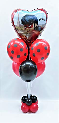 Centro de mesa Lady bug formado por globos de látex y poliamida especial para fiestas de cumpleaños