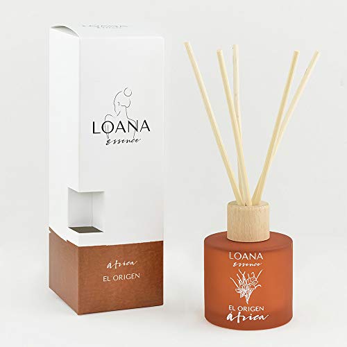 LOANA ESSENCE | Ambientador Mikado Esencia Amaderada | Ambientador Casa Varillas, Baño u Oficina | Palos Mikado Ambientador | Difusor de Varillas Fragancia | Sin Alcohol | Duración 4 Semanas