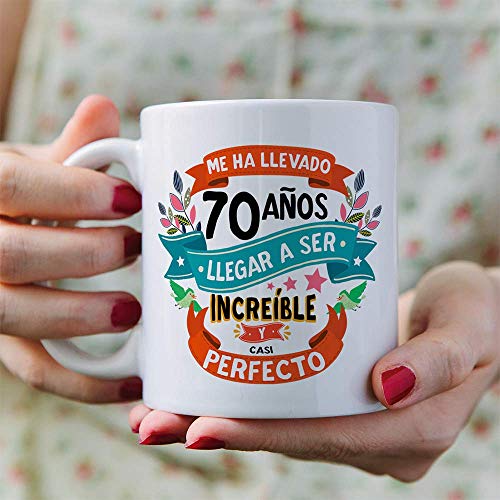 MUGFFINS Taza 70 Cumpleaños -"Me ha llevado 70 años llegar a ser increíble y casi perfecto - Regalos Desayuno Feliz Cumpleaños