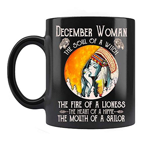 NA Taza de diciembre Mujer un Alma de Bruja Leona Marinero Hippie, para mamá Madre Amiga Mujeres niña Tazas de café de cerámica Que Dicen Negro,