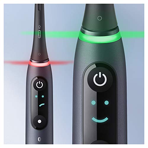 Oral-B iO 8N Cepillo de Dientes Eléctrico con Mango Recargable, Tecnología Magnética de Braun, 1 Cabezal de Recambio, Pantalla a Color, Cargador y Estuche de Viaje Premium - Negro