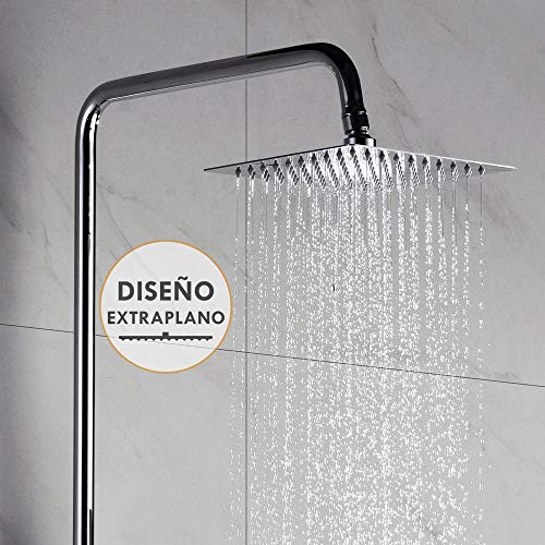 Columna de ducha MOL con grifo termostático y tubo redondo extensible de 80 a 120 cm. Rociador y ducha de mano cuadrados, acabados cromados. Repuestos originales