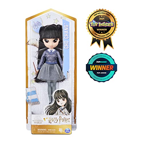 HARRY POTTER-WIZARDING WORLD - MUÑECA CHO CHANG 20CM - Figura Cho chang Articulada con Varita y Uniforme Hogwarts - 6061837 - Juguetes Niños 5 Años +