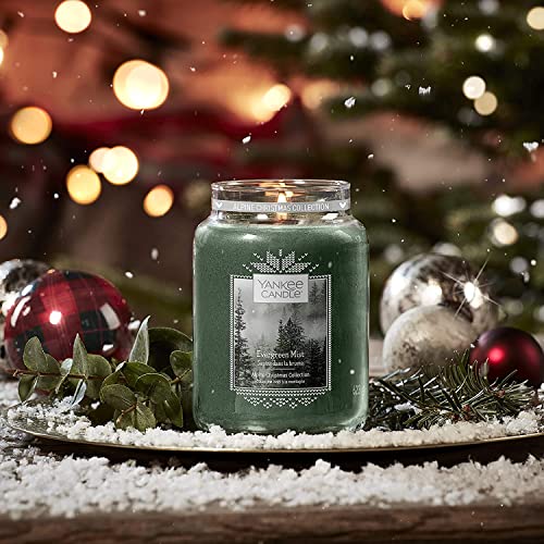 Yankee Candle Vela Aromática en Tarro Grande, Neblina Incesante, Colección Alpine Christmas, Duración de Combustión de Hasta 150 Horas