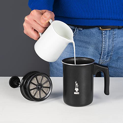 Bialetti Tutto Crema Schiumalatte (Con Colino Doppio per Una Schiuma Robusta), 3 Tazze, Nero, Alluminio, Nero, 3 Tazze